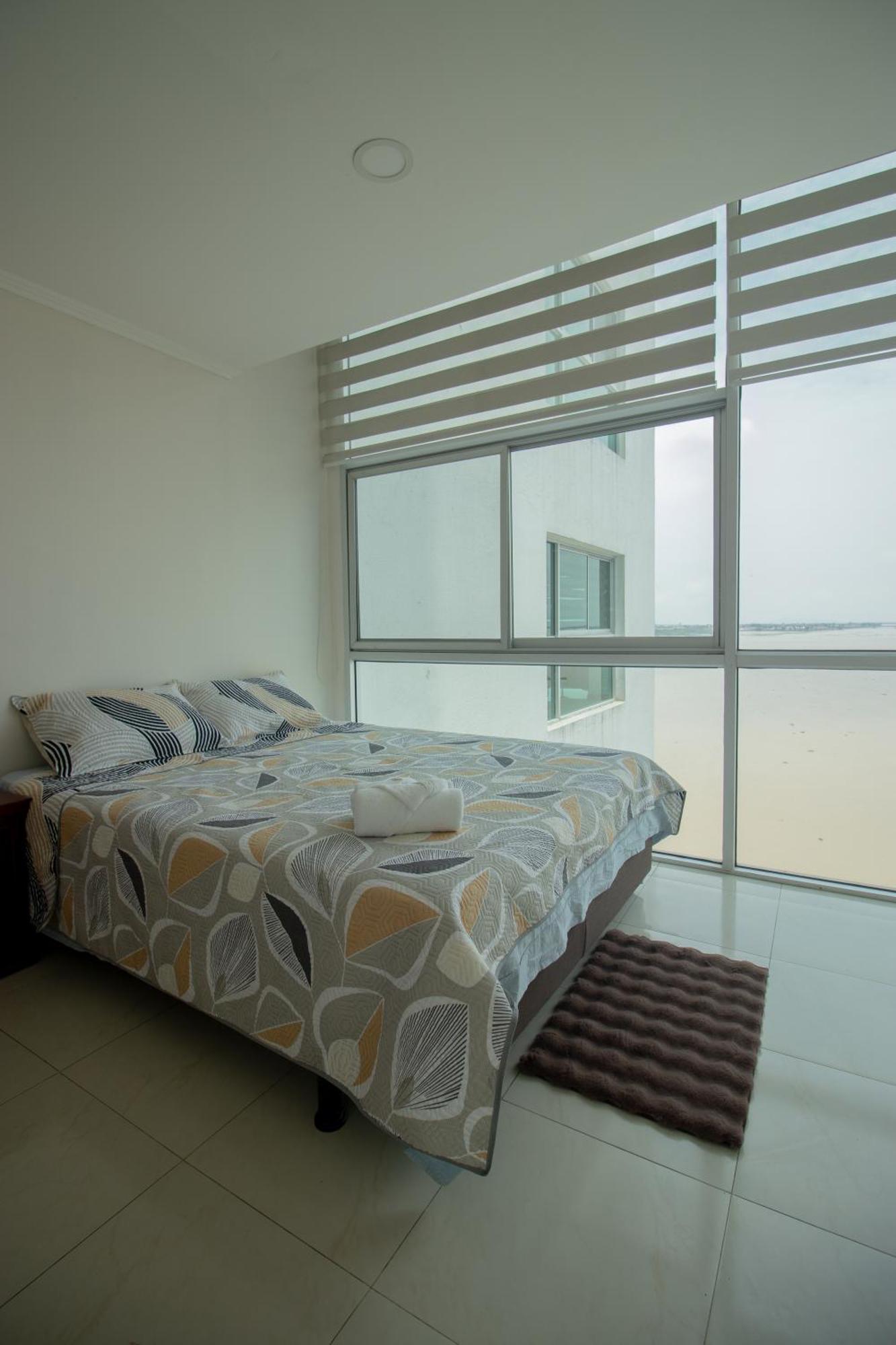 Apartment Vista Frente Al Rio, Exclusivo Con Piscina Guayaquil