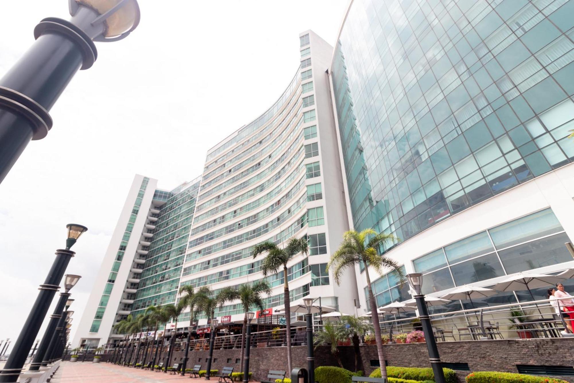 Vista Frente Al Rio, Exclusivo Con Piscina Guayaquil