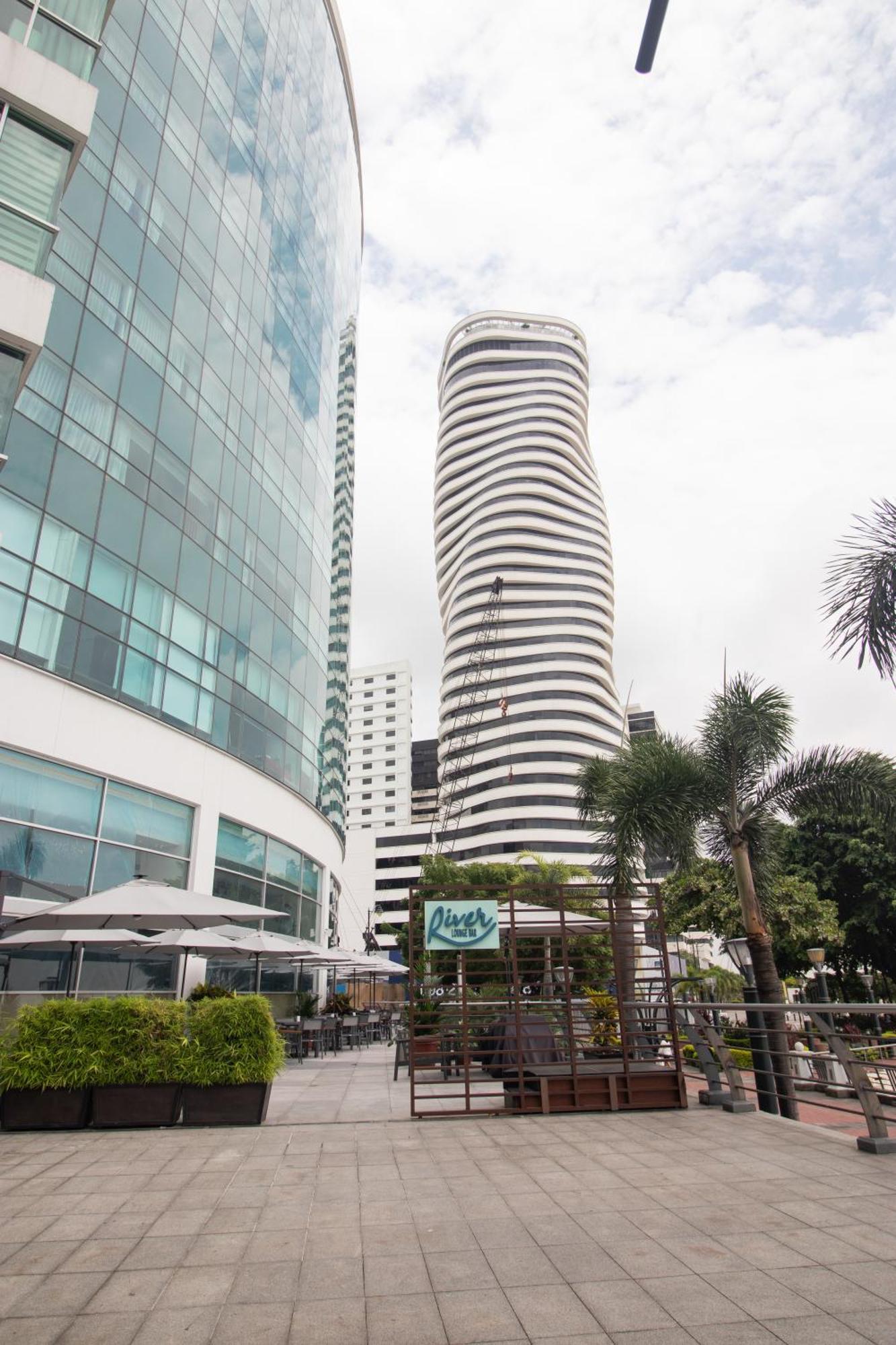 Vista Frente Al Rio, Exclusivo Con Piscina *